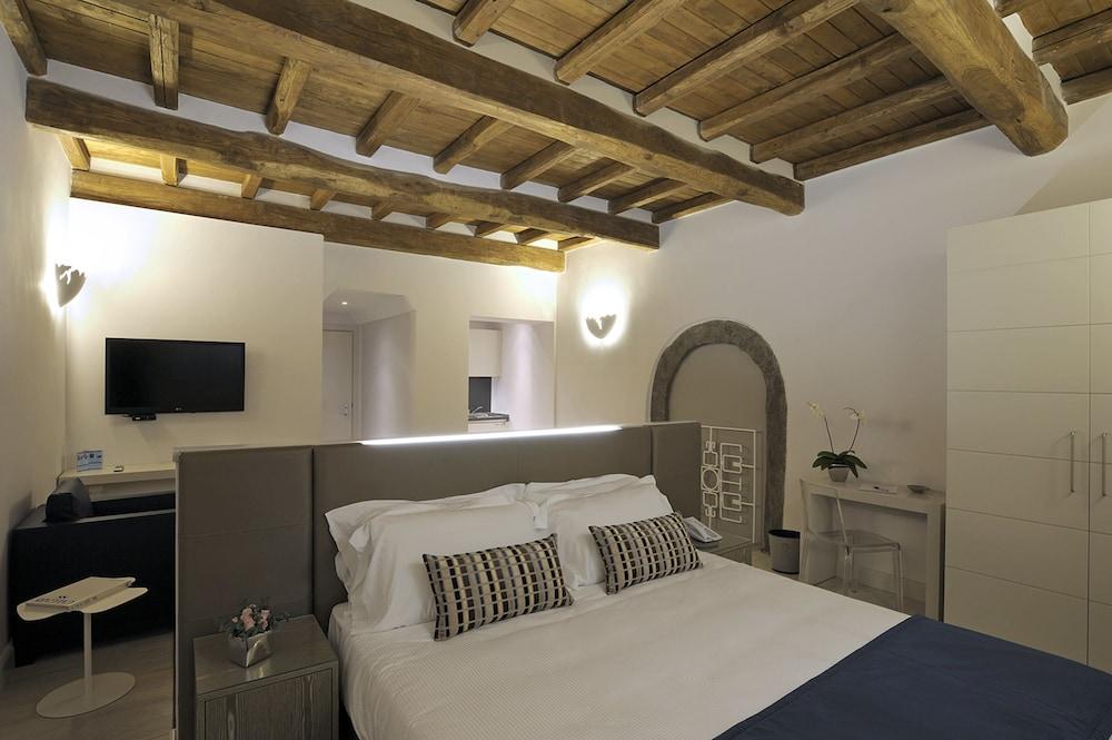 Hotel Trevi Palace Luxury Roma