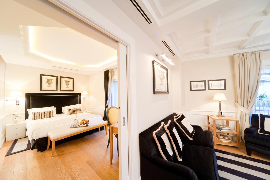 Hotel Trevi Palace Luxury Roma